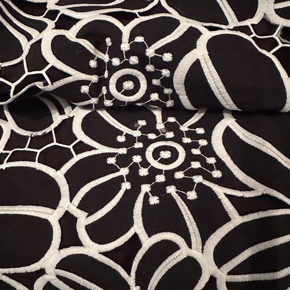 Anthropologie Black and White Floral Pencil Skirt - Picture 7 of 10